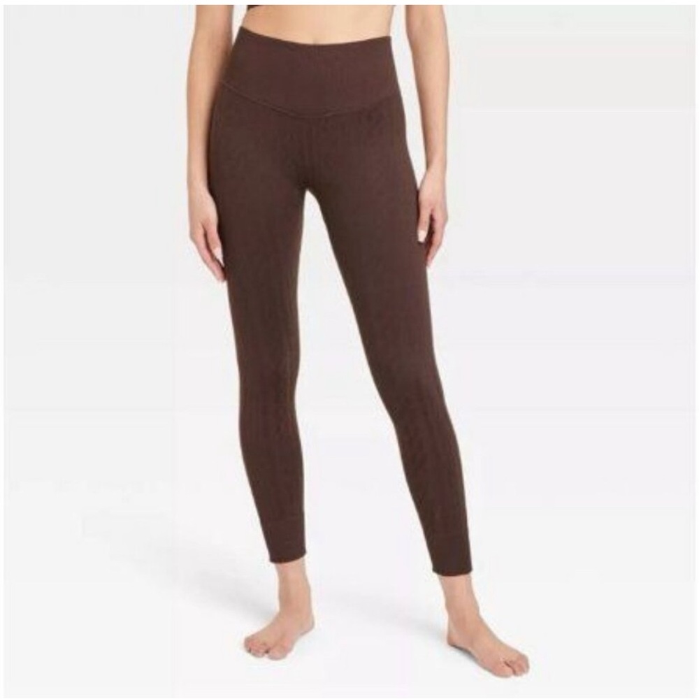 Chocolate brown high rise 7/8 ankle length cable knit leggings medium‎ workout